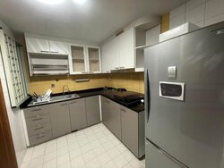 Queens (D3), Condominium #469154161
